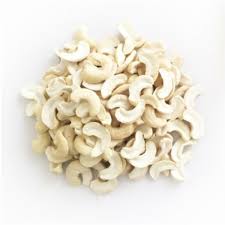 Kaju Fadya (Cashew 2 piece), 1 Kg